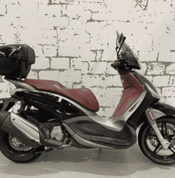 2015 Piaggio Beverly 350 (BV 350)