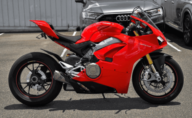 2018 Ducati Panigale V4 S