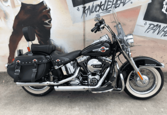 2017 Harley-Davidson Heritage Softail Classic 1690 (FLSTC)