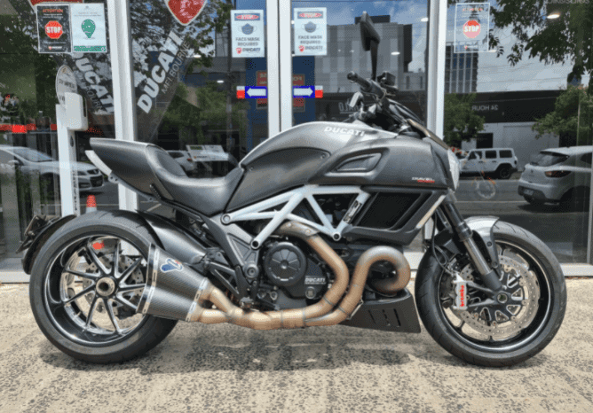 2014 Ducati Diavel Carbon