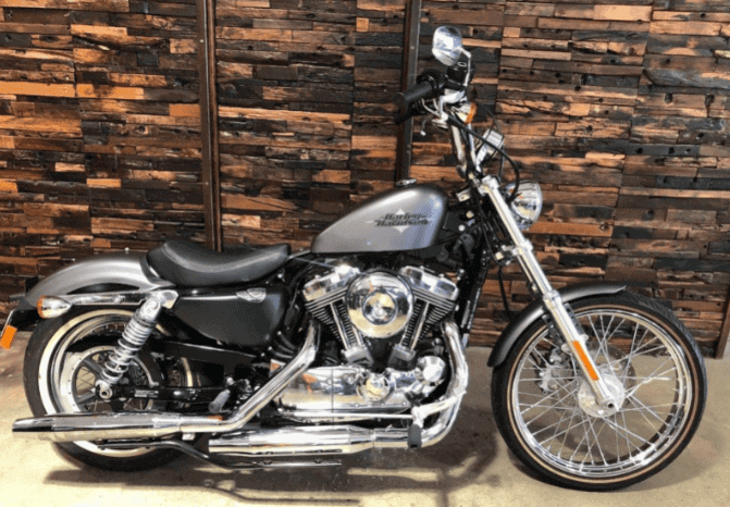 2016 Harley-Davidson Seventy-Two (XL1200V)