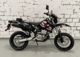 2021 Suzuki DR-Z400SM