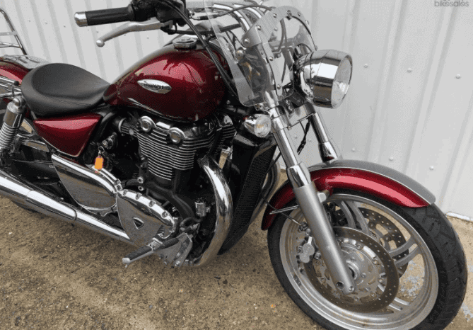 
								2013 Triumph Thunderbird Storm full									