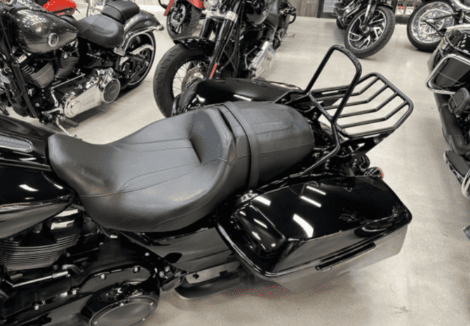 
								2018 Harley-Davidson Road Glide Special 107 (FLTRXS) full									