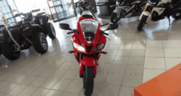 
										2009 Honda CBR600RR full									