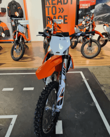 
								2021 KTM 125 SX full									