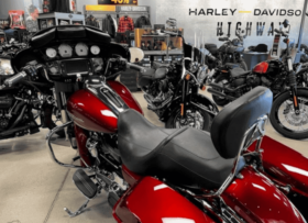 2017 Harley-Davidson Street Glide Special 107 (FLHXS)