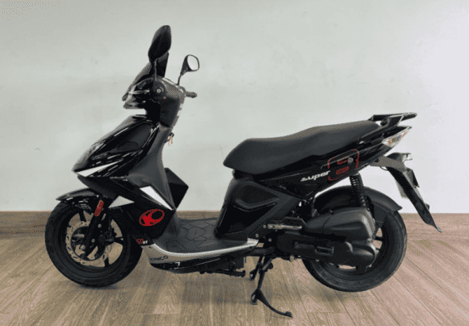 
								2015 Kymco Super 8 50 full									