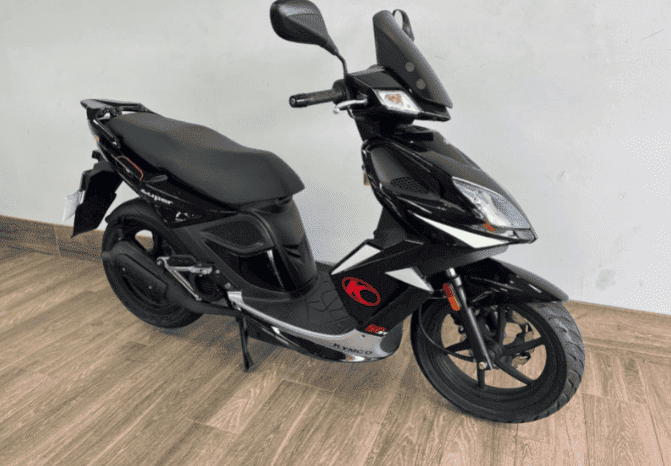 
								2015 Kymco Super 8 50 full									