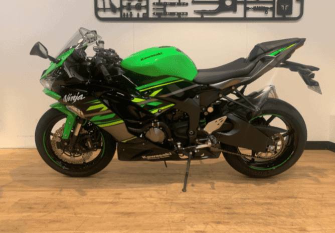 
								2019 Kawasaki Ninja ZX-6R ABS (636) KRT Edition full									