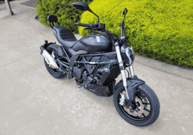 
								2021 Benelli 502C full									