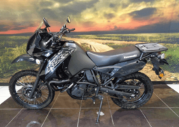 
										2020 Kawasaki KLR650 full									