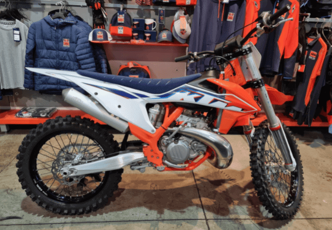 
								2021 KTM 250 SX full									