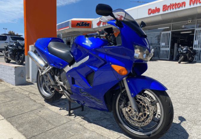 
								2001 Honda VFR800Fi full									