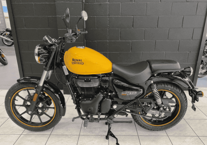 
								2021 Royal Enfield Meteor 350 Fireball full									