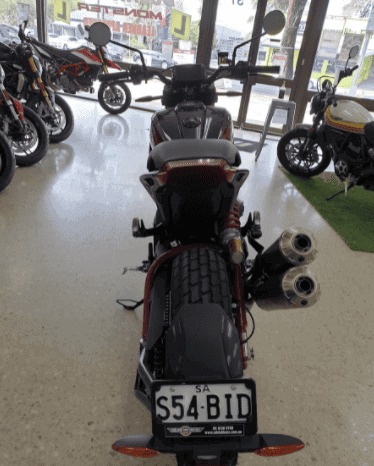 
								2019 Indian FTR 1200 S Race Replica full									