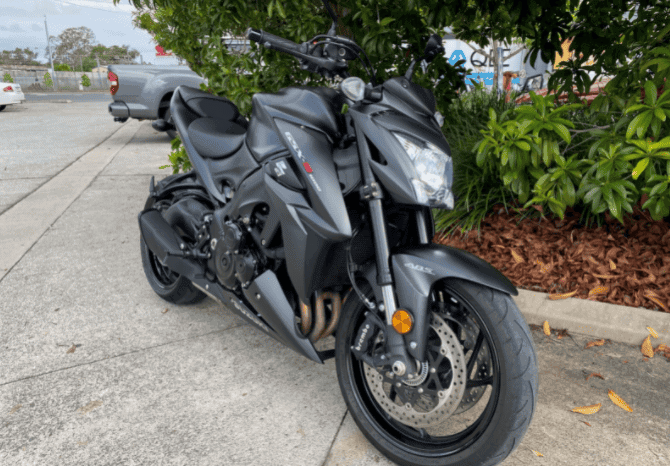 
								2019 Suzuki GSX-S1000 full									