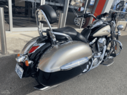 
										2010 Kawasaki Vulcan 1700 Classic full									