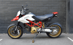 
										2011 Ducati Hypermotard 1100 full									