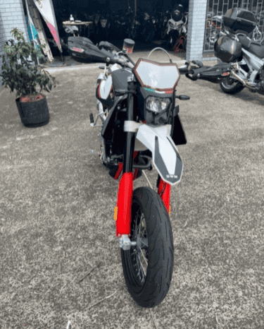 
								2019 SWM SM 500 R full									