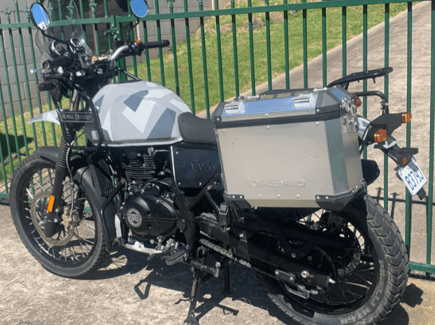 
								2018 Royal Enfield Himalayan full									