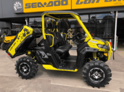 
										2019 Can-Am Defender HD10 XMR full									