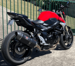 
										2011 Suzuki GSR750 full									