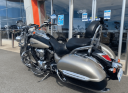 
										2010 Kawasaki Vulcan 1700 Classic full									