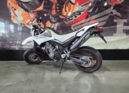 
										2009 Yamaha XT660X full									