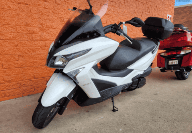 
								2018 Kymco X-Town 300i ABS full									