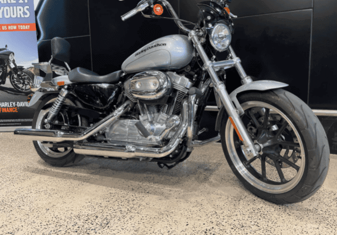 
								2015 Harley-Davidson SuperLow 883 (XL883L) full									