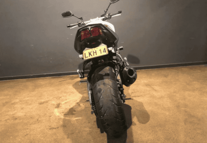 
								2014 Yamaha FZ1N full									