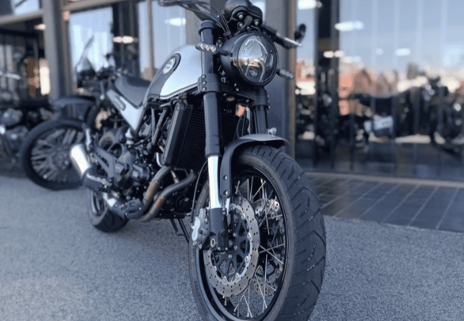 
								2021 Benelli Leoncino Trail full									