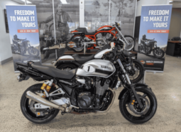 2016 Yamaha XJR1300