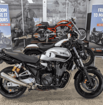 2016 Yamaha XJR1300