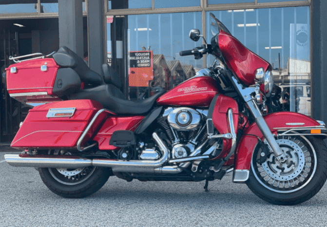 2010 Harley-Davidson Electra Glide Ultra Limited (FLHTK)