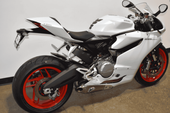 
								2015 Ducati 899 Panigale full									