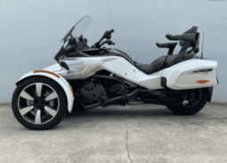 
										2017 Can-Am Spyder F3-T SE6 full									