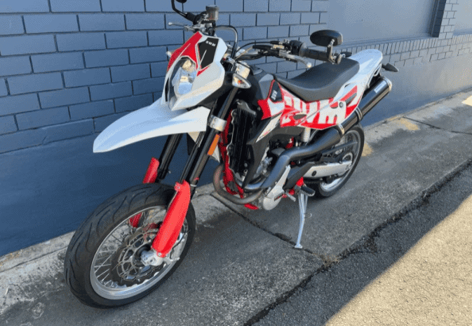 
								2016 SWM SM 650 R full									