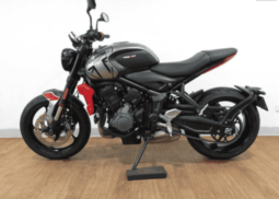 
										2021 Triumph Trident 660 full									