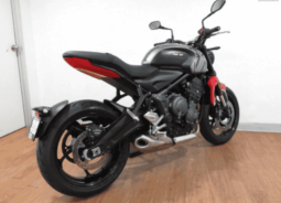 
										2021 Triumph Trident 660 full									