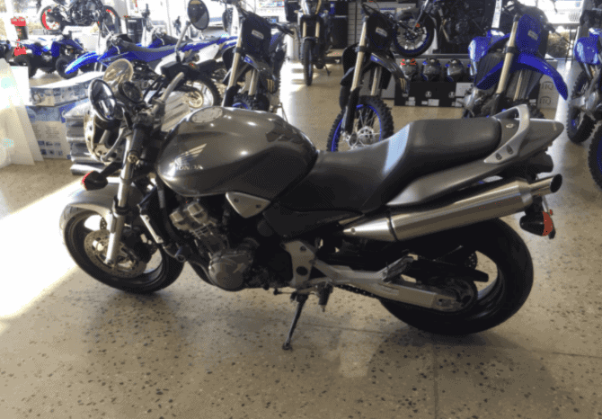 
								2004 Honda CB900F Hornet (919cc) full									