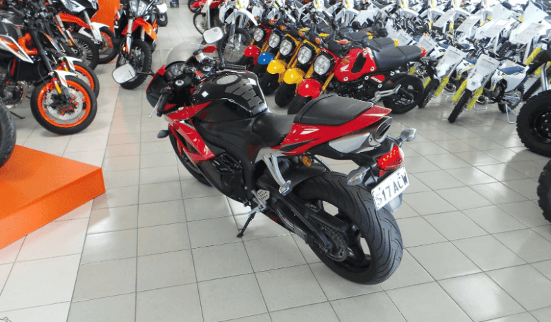 
								2009 Honda CBR600RR full									