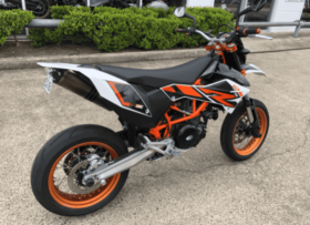 2016 KTM 690 SMC R