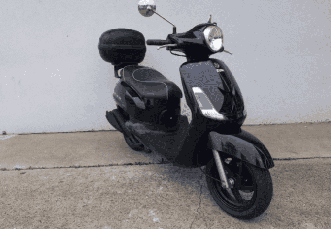 
								2013 SYM Classic 125 full									